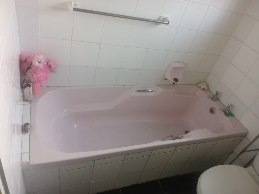 2 Bedroom Property for Sale in Mdantsane Nu 15 Eastern Cape